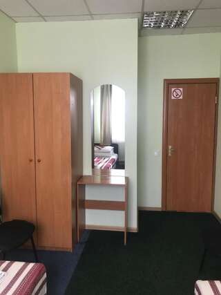 Мини-отель Hotel 18 Львов Бюджетный двухместный номер с 1 кроватью-4