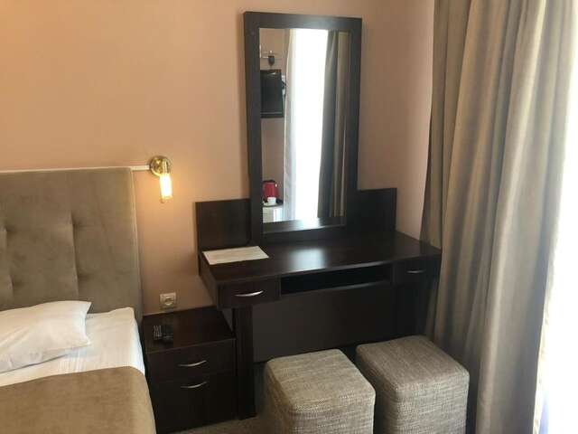 Мини-отель Hotel 18 Львов-17